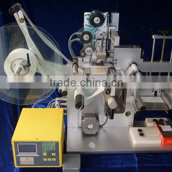 Semi Automatic Flat Bottle Labeling Machine for Flat Bottle,manual Flat Labeling Machine for Flat Surface photo-2
