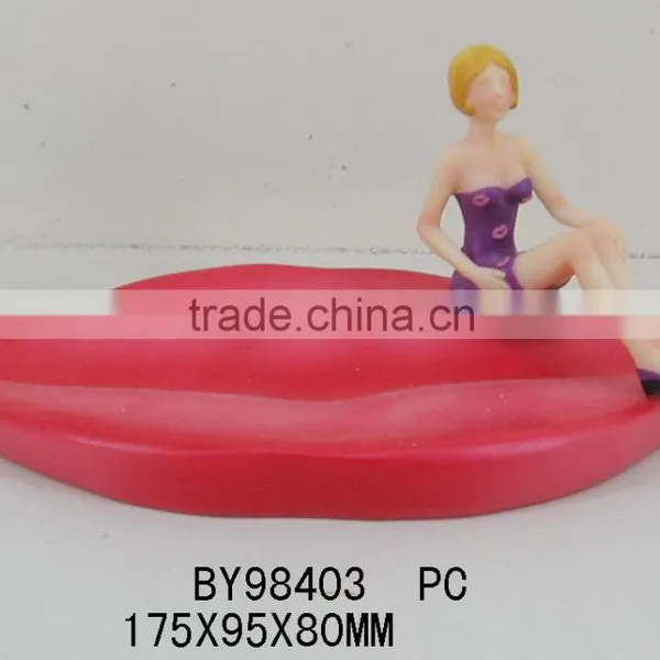 Lips Jewelry Holder Resin photo-2