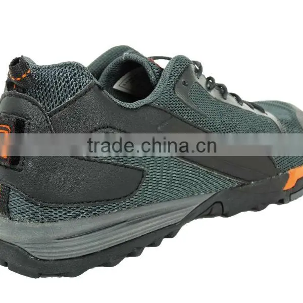 2016 New Style Super Light and Breathable Training Sport Shoe photo-4