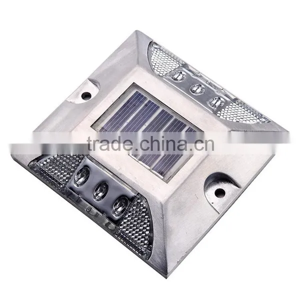 Battery Powered Blinking Led Road Stud Aluminum Solar Road Studs photo-4