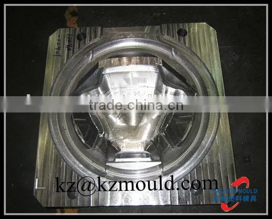 Huangyan Injection Plastic Auto Hub Cap Mould Supplier photo-6