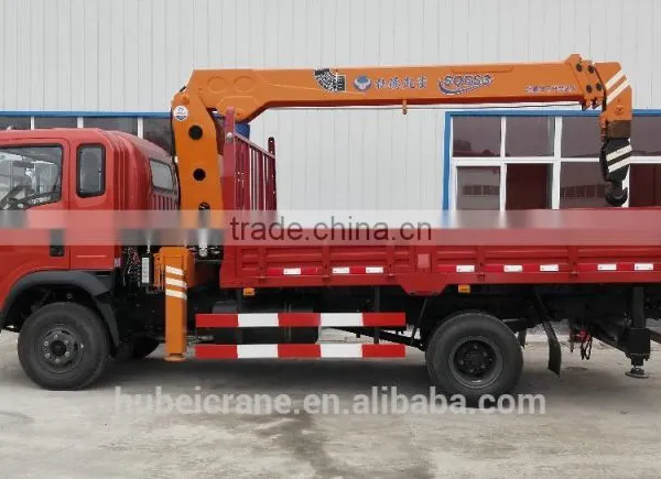 5ton Timber Crane on Truck, Model No.: SQ5S3, Hydraulic Crane With Telescopic Arms