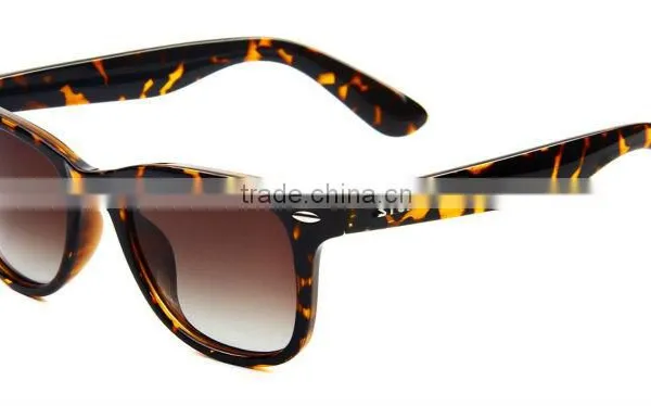 FDA CE Polar Eagle Polarized Sunglasses Test Picture Cat. 3 Polarized Sunglasses Italy Design UV400 Polarized Sunglasses photo-4
