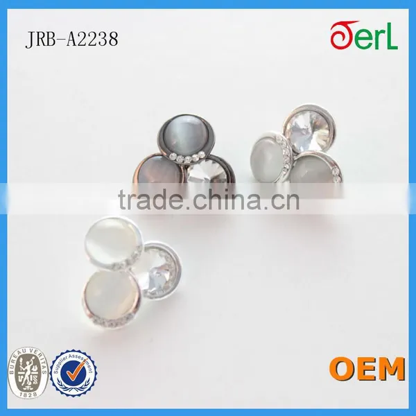Rhinestones Product Type Handmade Crystal Button photo-4