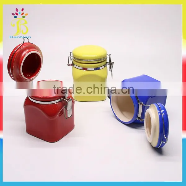 Normally Design Cheap Ceramic Colorful Seal Jar for Promotional