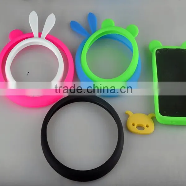 China Supplier Luminous Universal Silicone Bumper Case, Universal for Most Smartphone Models