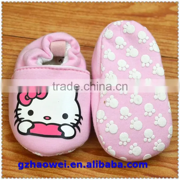 Stylish Kitty Printed Baby Booties photo-4