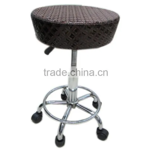 China Wholesale Supplier Master Stool Salon Equipment Salon Pedicure Stool Beauty Parlour Chair Leather Salon Chair Barber Chair photo-2