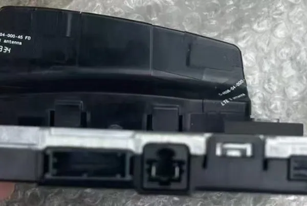 Geely Xingyue L (KX11) In-Vehicle Wireless Terminal TCAM Module photo-3
