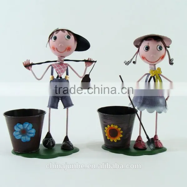 Cheap Garden/ Home Decoration Metal Doll