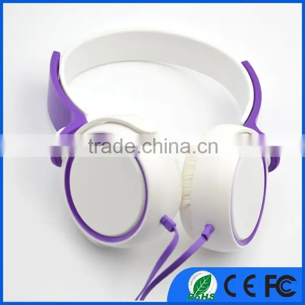 Shenzhen Factory Best Price Wired Band Headphone With Brand Logo for Promotion photo-4