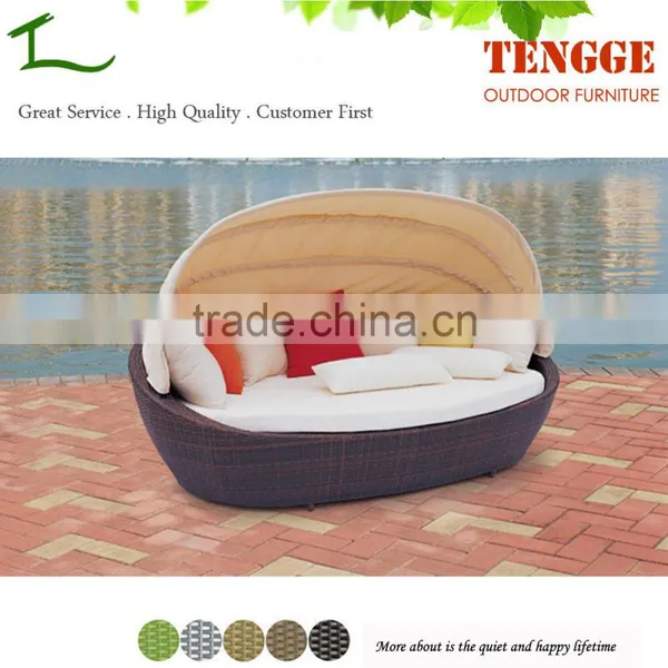 TG15-0027 Outdoor Rattan Daybed Resin Wicker Outdoor Daybed photo-2