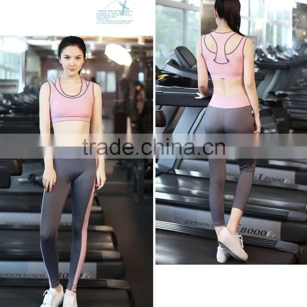 Charming 80 Nylon 20 Spandex Yoga Fitness Active Wear Set With Top Breast Inner Liner photo-5