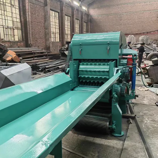 220V Electric Heavy Duty Wood Chipper With Automatic Feed System
