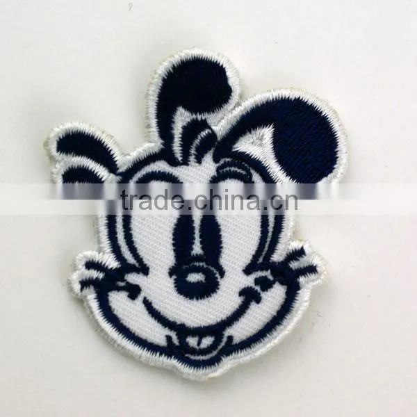 2014 Fashion Custom Embroidery Patch Garment Embroidery Patch