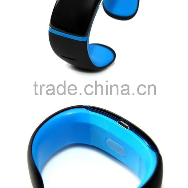 Flashing LED Light Smart Bracelet, New Model Smart Wristband With Stock, Bluetooth Bracelet With Customize Logo for Big Orders photo-5
