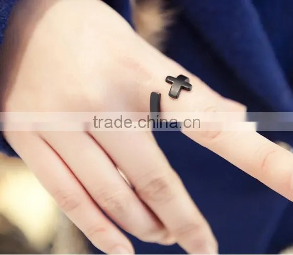 Cross Design White Gold Plated Without Stone Double Cross Adjustable Jewellery Ring Wholesale photo-3