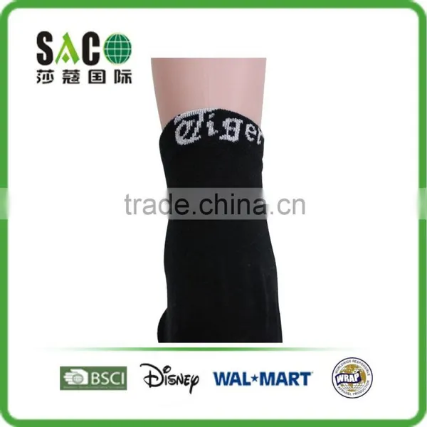 White Tiger Letters Jacquard Solid Black Low Cuff Cotton Sports Socks photo-3