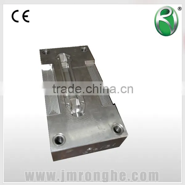 Top Quality Cheap Plastic Injection Mould photo-4