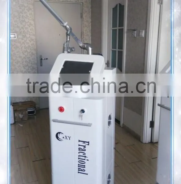 Skin Renewing Fractional Co2 Laser For Skin Rejuvenation Co2 Vaginal Vagina Cleaning Rejuvenation Fractional Laser Machine Scars Removal & Acne Treatment RF photo-2