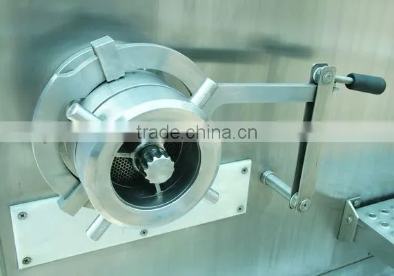 Frozen Meat Grinder Mincer/Susage Making Machine photo-4