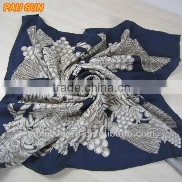 Christmas Custom Made Printed Twill Silk Scarf, Designer Brand Twill Silk Scarf