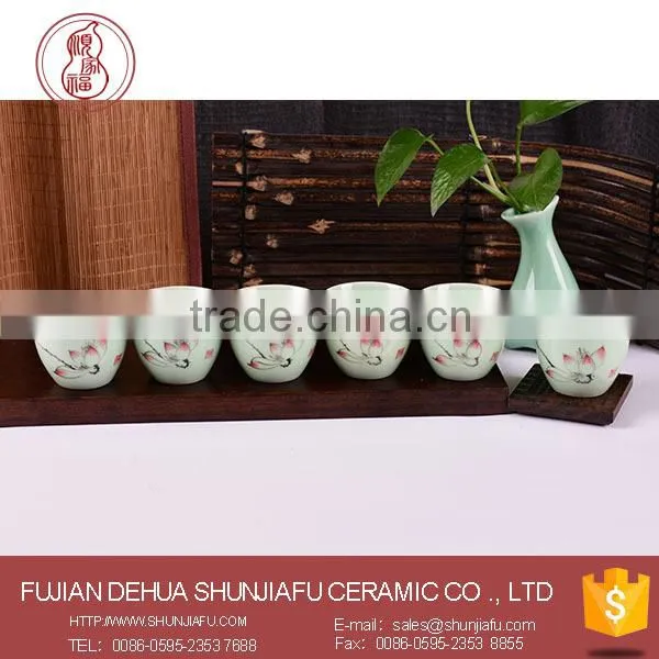 Sjf-dh08 Unique Design Celadon Hand-painted Tea Cups Sake Cups