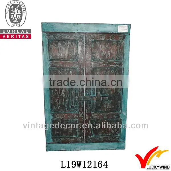 Antique Distressed Grey Wooden Window Frames Designs photo-3