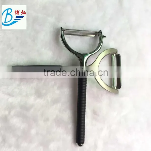Vegatable and Fruit Peeler photo-2