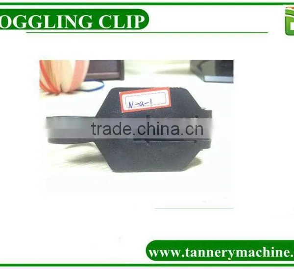 Leather Toggling Machine Clip photo-3