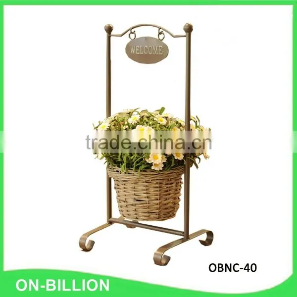 Cheap Vintage Wholesale Wicker White Flower Basket With Plastic Liner photo-4
