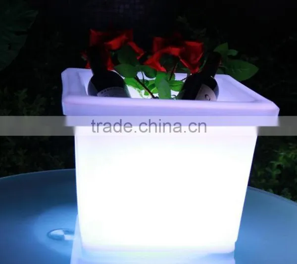 Led Illuminating Plastic Ice Bucket, Led Furniture Light Flower Pot photo-4