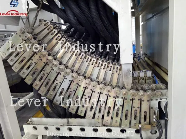 Bending Tempering Machine for Automotive Side Window Glass With High Production and High Precision photo-2