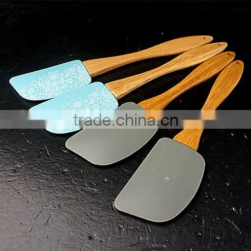 12083 Silicone Spatular Scraper Silicone Cream Spatular With Wooden Handle photo-5