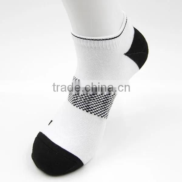 2015 Autumn New Arrival Custom Wholesale Elite Mens Cotton Socks photo-2