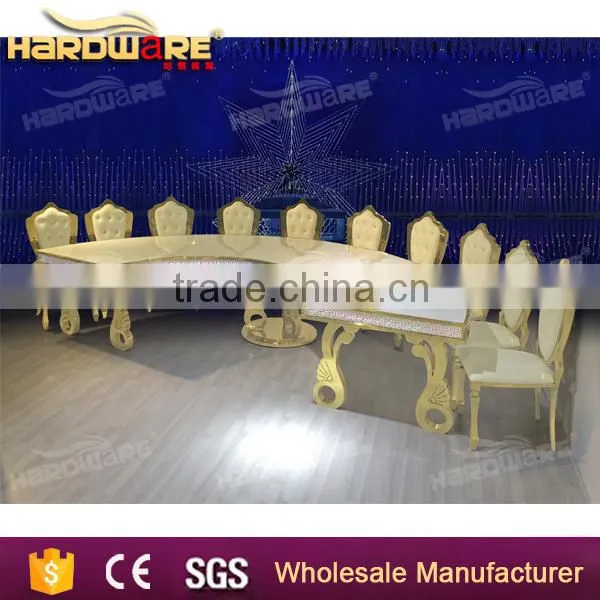 Dubai New Design Crescent Table LED Stainless Steel Wedding Table photo-3