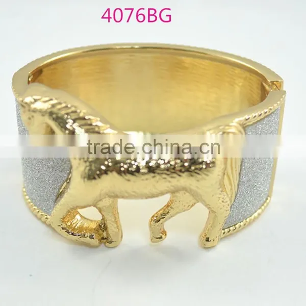 2015 Fashion Golden Iron Metal Cuff Bangles Bracelet Jewelry