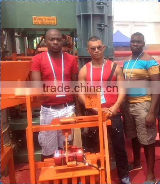 QMR2-45 Mobile Brick Making Machine Concrete Hollow Block Molding Machine for Small Scale Business photo-6