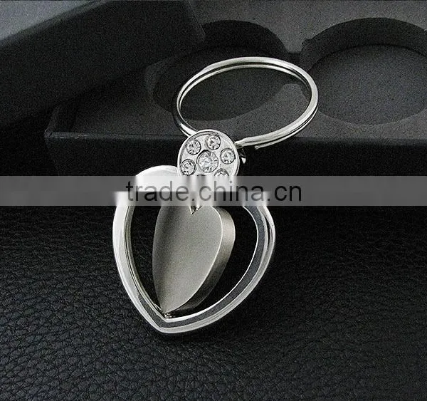 Custom Metal Fancy Heart Shape Spinning Cute Keyring for Lovely Girls photo-3