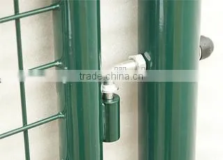Galvanized and Powder Coating Green Color Welded Wire Mesh Decoration Euro Garden Gate photo-3