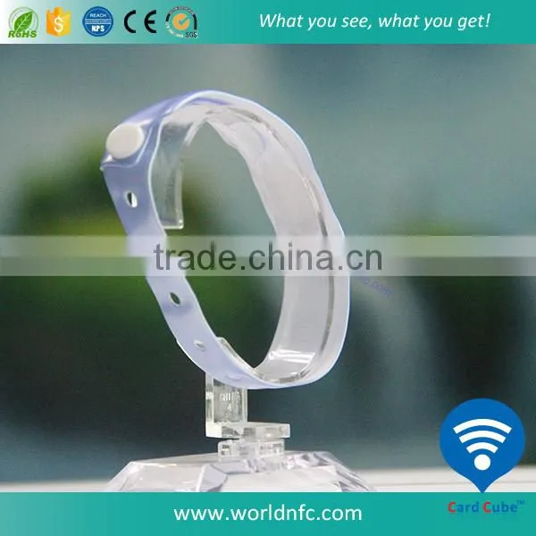 Single Use Construction Made of PVC RFID Disposable Wristband photo-5
