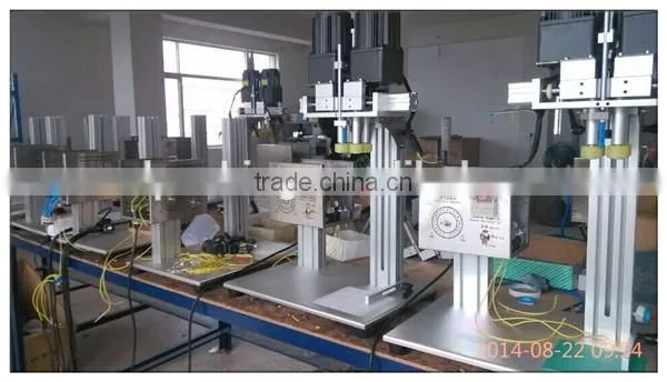 6100 Type Desktop Capping Machine for Plastic Screw Cap photo-4