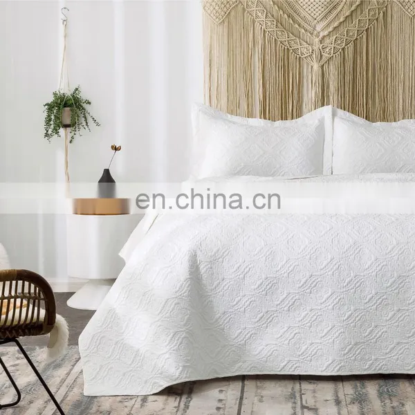 Traditional Super King Size Designer Custom Made Polyester Fabric Types Bedspread photo-2