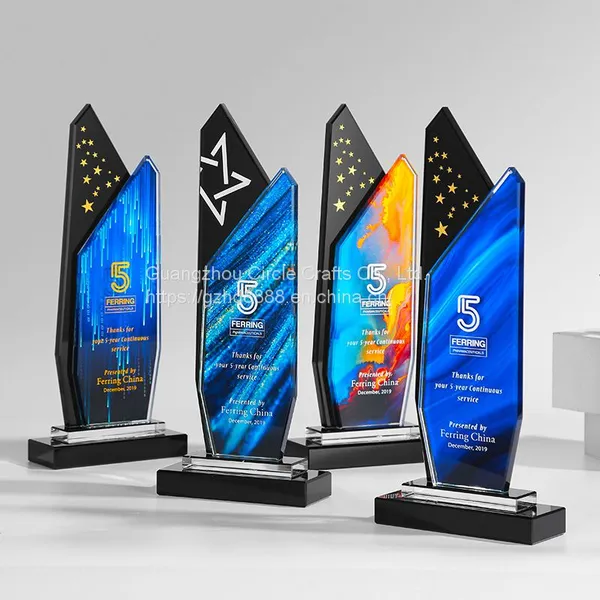 New Arrival Crystal Trophy Custom Content High Standard K9 Crystal Color is Rich Business Gift Crystal Glass Trophy photo-2