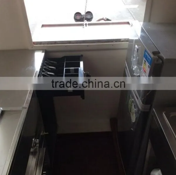 Popular China Mobile Fryed Chicken Food Kiosk With Fridge, Ice Cream Making Machine, and Sugarcane Juicer Machine photo-4