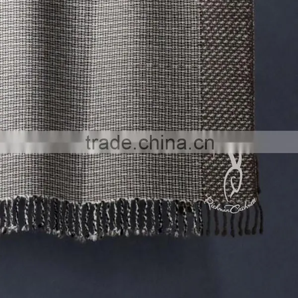 Woolen Plain Wholesale Woven Throw Blanket photo-2