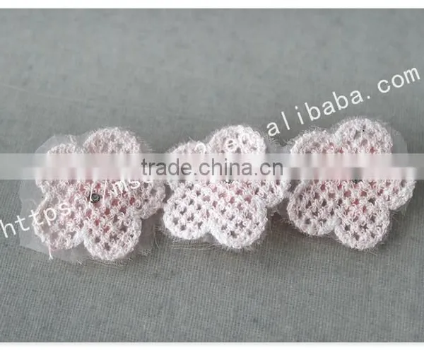 Beautiful 3 cm Handmade 3D Pink Pearl Flowers Crochet Lace Trims photo-4