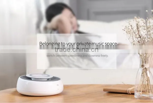 Nillkin Cozy NFC Bluetooth Speaker With MC2 Wireless Charger Alarm Clock Support Phone Call Aux Audio Input Fashion Ornaments photo-2