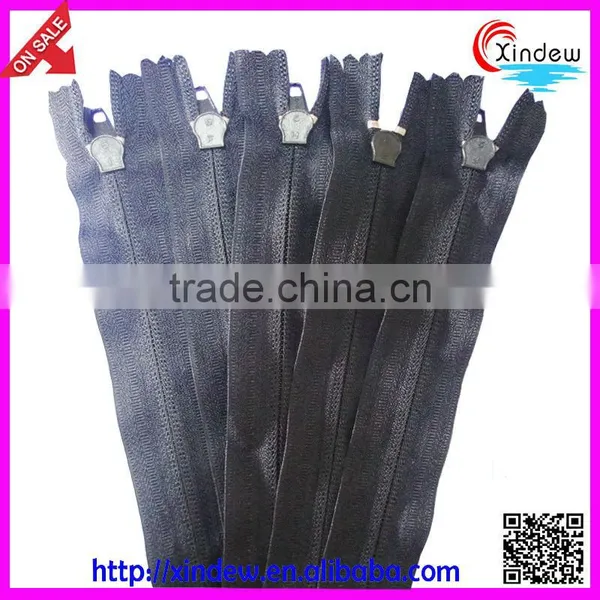 #5 Plastic Zipper Grey Color