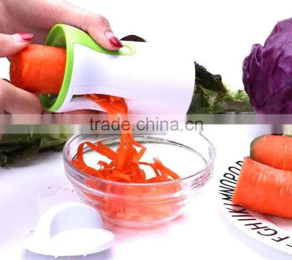 Plastic Multi-functional Vegetable&fruit Slicer photo-2